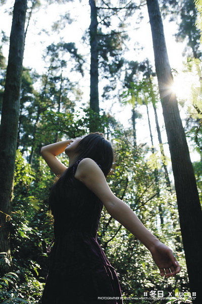 http://i.dcview.tw/gallery/201004/3728829c9322dbc5e502bc9b7c11008d.jpg