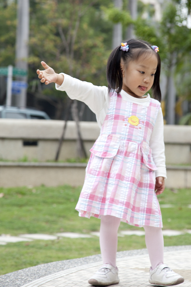 http://i.dcview.tw/gallery/201004/b8a0f38fcf30e92cf1a09af250c8cb93.jpg