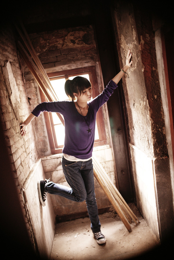 http://i.dcview.tw/gallery/201005/18282c2a5301de4d7ac45e8c832f6ba6.jpg
