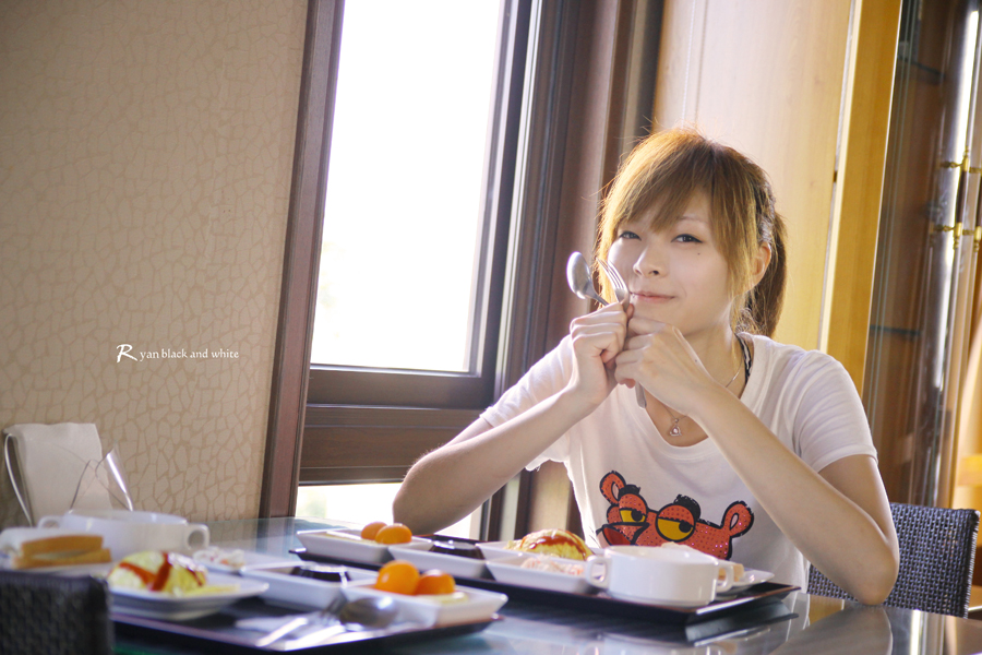 http://i.dcview.tw/gallery/201005/56ad52686af56268f1ae917ffd4df8d3.jpg