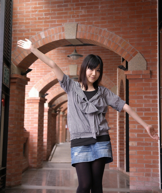 http://i.dcview.tw/gallery/201005/80421891e3f9dd86620647d338a28b51.jpg