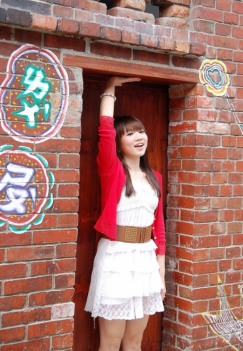 http://i.dcview.tw/gallery/201005/9b7e27be134ca81d3bd28b45f99b1835.jpg