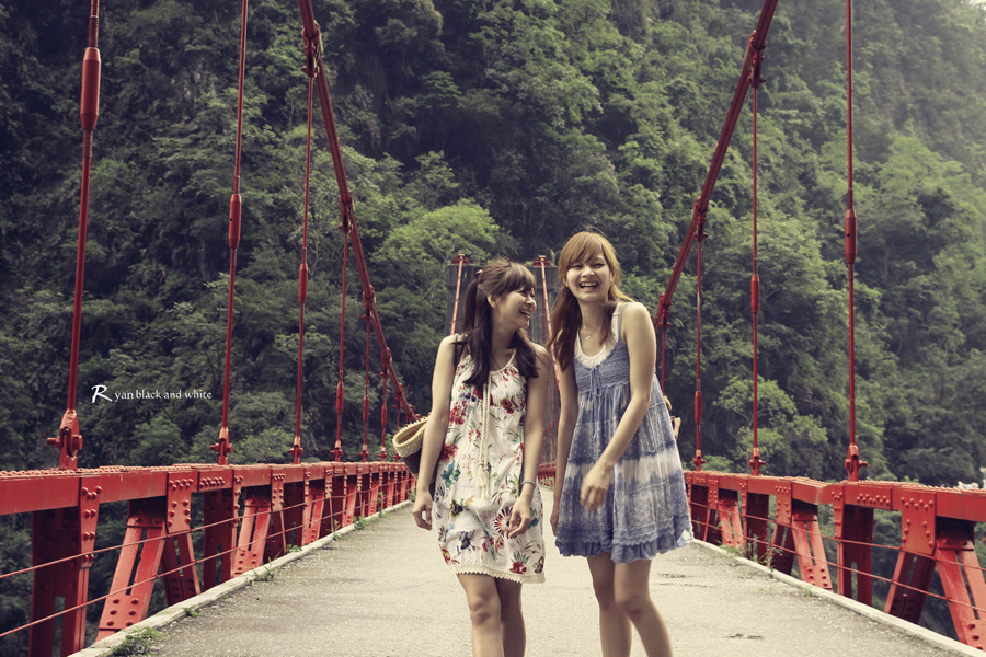 http://i.dcview.tw/gallery/201005/d6f3a962280b62267658dd72a0e1834c.jpg