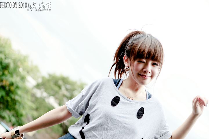 http://i.dcview.tw/gallery/201006/1cce40b60dc062b1f91c5a17d1088a68.jpg