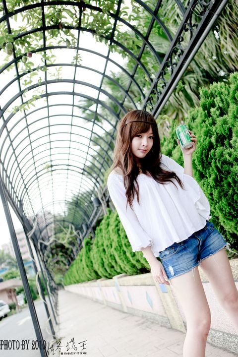 http://i.dcview.tw/gallery/201006/681283ad762367626aef62af72c7d62c.jpg