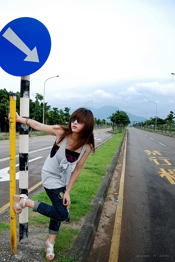 http://i.dcview.tw/gallery/201006/79589122dcb0f8cf50937bfcf50c3bb5.jpg