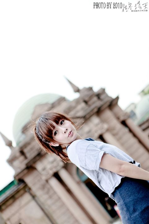 http://i.dcview.tw/gallery/201006/b6b674d547e6d4f8bd97a669b4129e01.jpg
