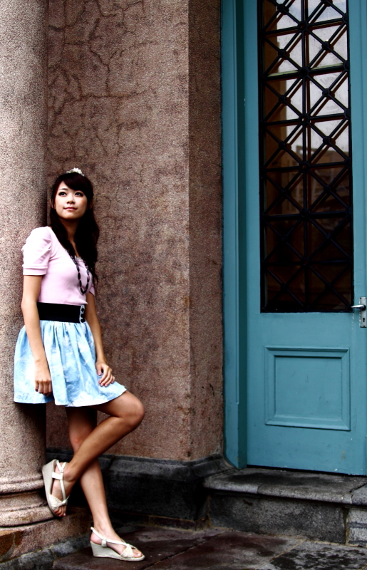 http://i.dcview.tw/gallery/201006/c6f583558e02b215faf1e31cc82ebe26.jpg