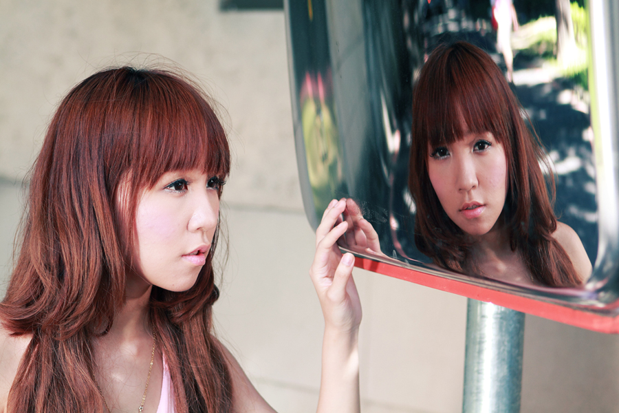 http://i.dcview.tw/gallery/201007/320c6cdd0b9409c74d54cd3ed5faab67.jpg