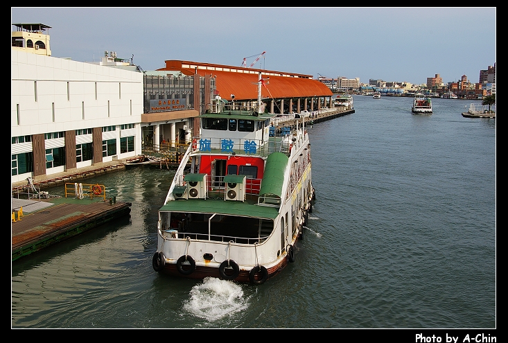 http://i.dcview.tw/gallery/201007/604a2f19549639170fd27b128d2f5ad3.jpg