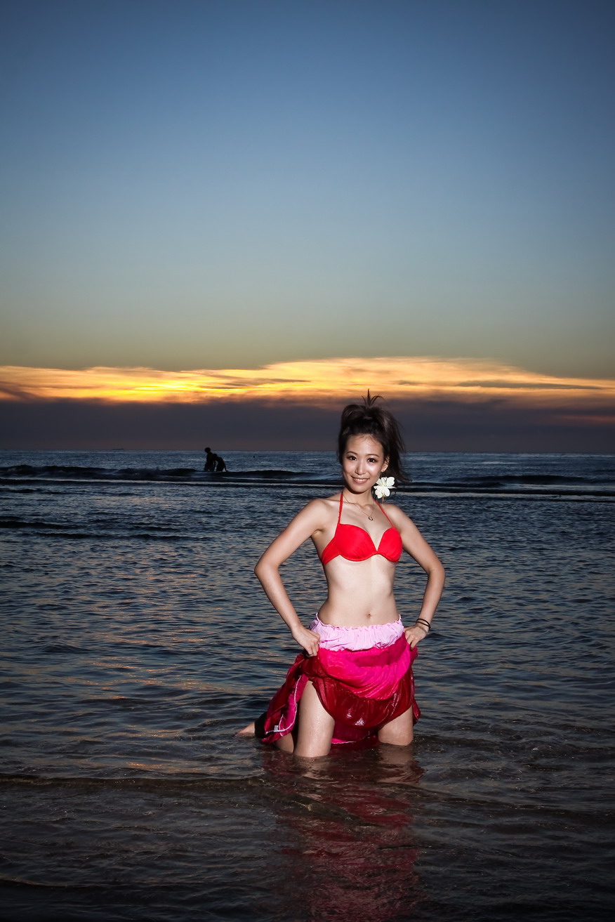 http://i.dcview.tw/gallery/201007/6477159686d98e382f5235592737a43b.jpg
