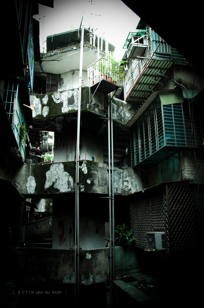 http://i.dcview.tw/gallery/201007/a4024668c47acafdfcc2f06acb4f5f99.jpg