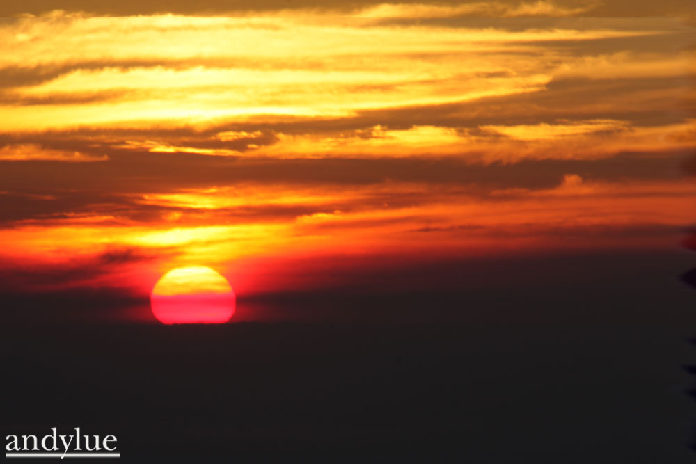 http://i.dcview.tw/gallery/201007/a9f7e3cf2d5656c7cc76984bb549929d.jpg
