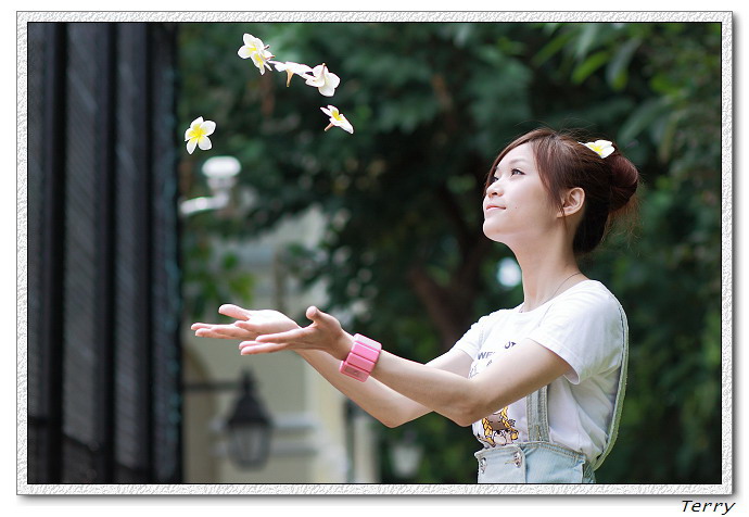 http://i.dcview.tw/gallery/201007/cd4db8bfb0545b73386ecfd5bf68eba7.jpg