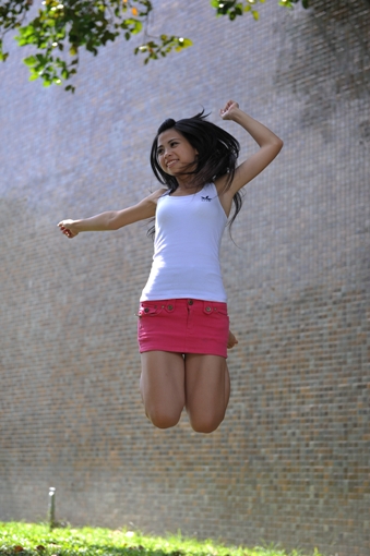 http://i.dcview.tw/gallery/201007/d5eaedd0f3746ec47137f7ab6a6fae1a.jpg