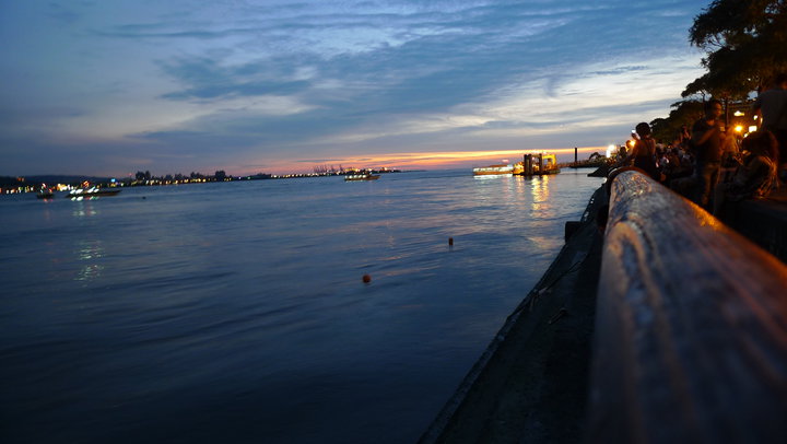 http://i.dcview.tw/gallery/201007/dfbcd86774b49a74724162bbf6961342.jpg