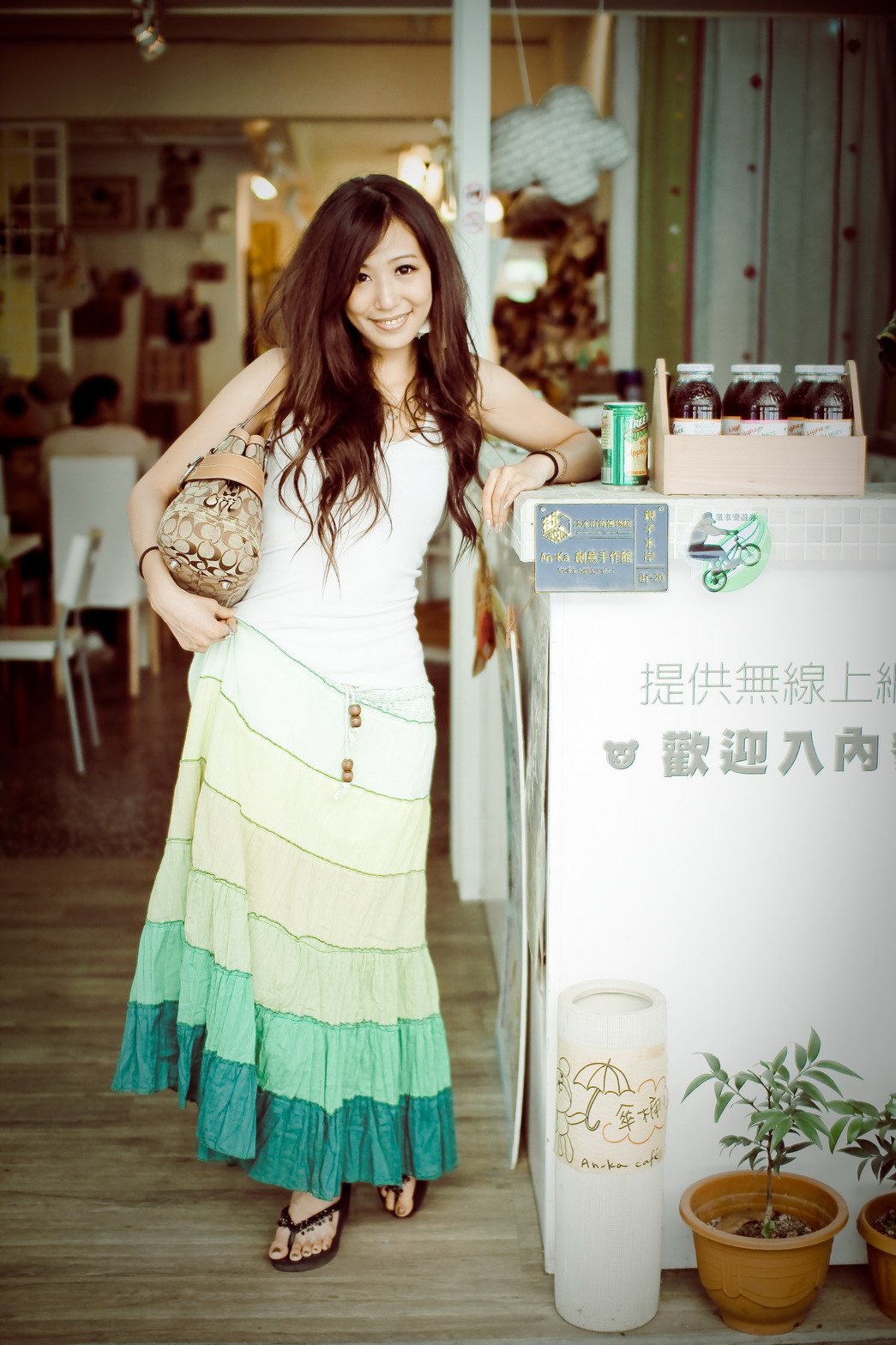 http://i.dcview.tw/gallery/201007/fab2773f6fe8f76b68617775a5a98ac9.jpg