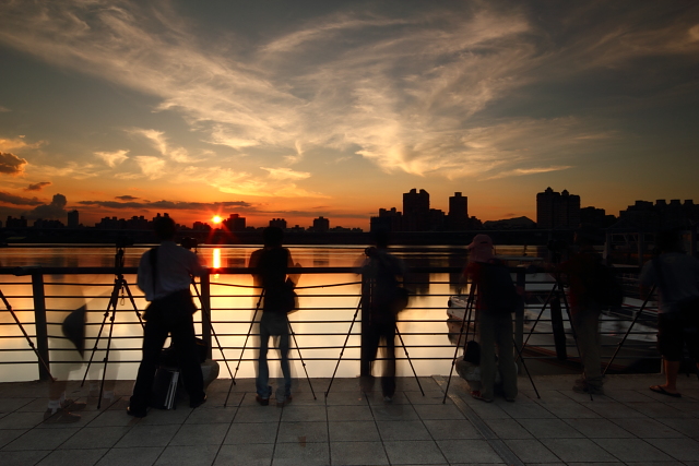 http://i.dcview.tw/gallery/201008/231d61d9c969df9e18af830b25609c2d.jpg