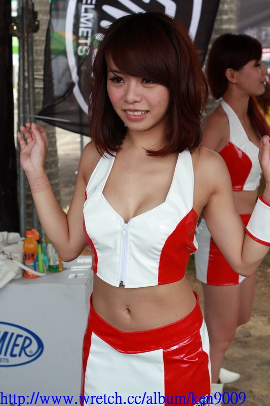 http://i.dcview.tw/gallery/201008/4c29d808729c32753c504fc77e74afcc.jpg
