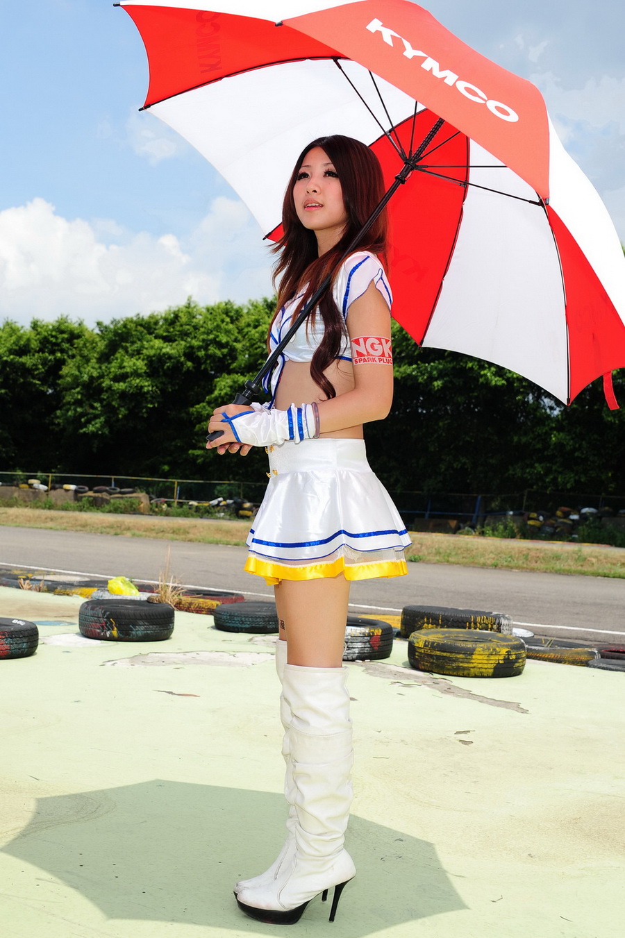 http://i.dcview.tw/gallery/201008/6af90af399c3c1ef6111b697b81e077f.jpg