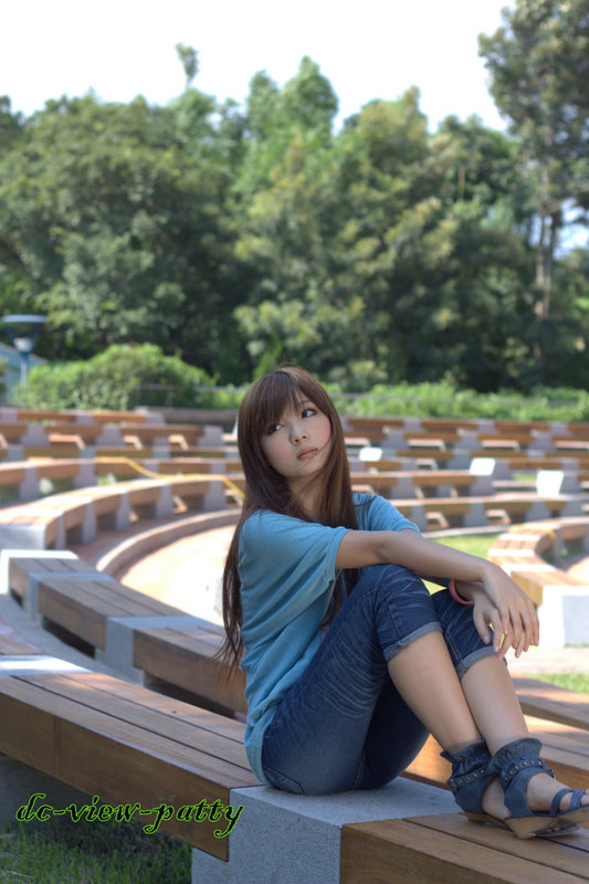 http://i.dcview.tw/gallery/201008/8a6834d419b1e6c1dee0380ffcfe078d.jpg