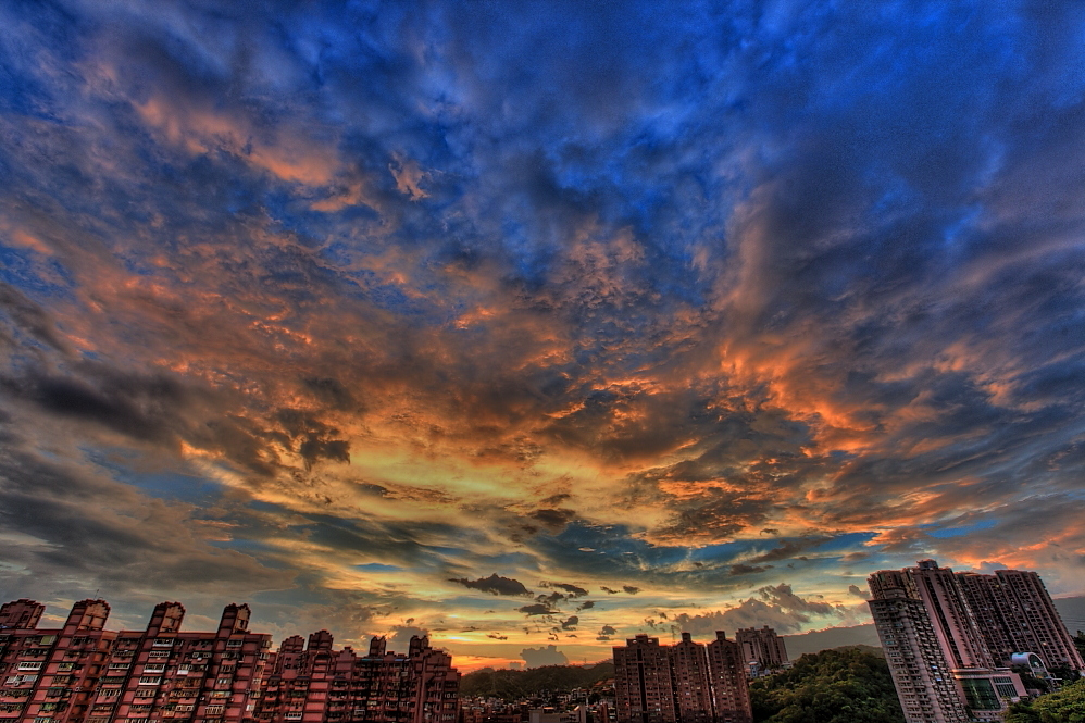 http://i.dcview.tw/gallery/201008/90d96196f885042610f363b62dbca984.jpg