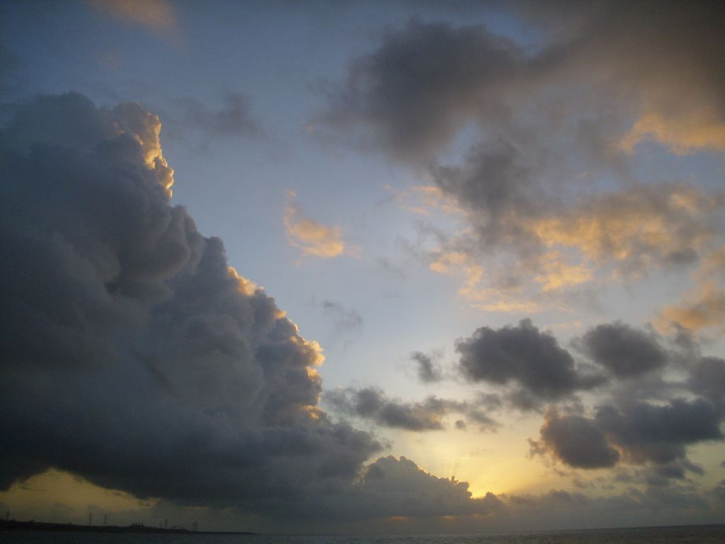 http://i.dcview.tw/gallery/201008/d155f2f5e99041cd0126b405715420ef.jpg