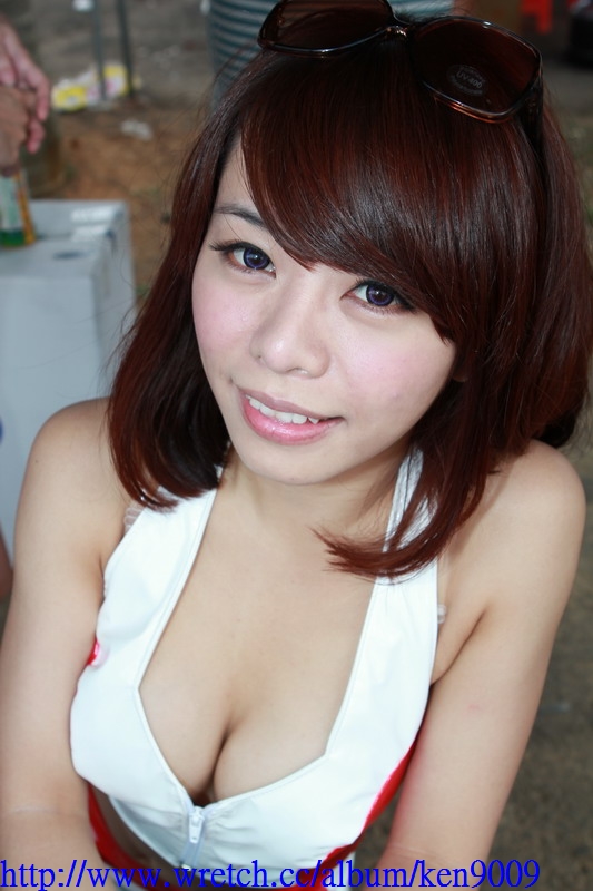 http://i.dcview.tw/gallery/201008/e315d8fde67d1c87037bfb32b15ae35c.jpg