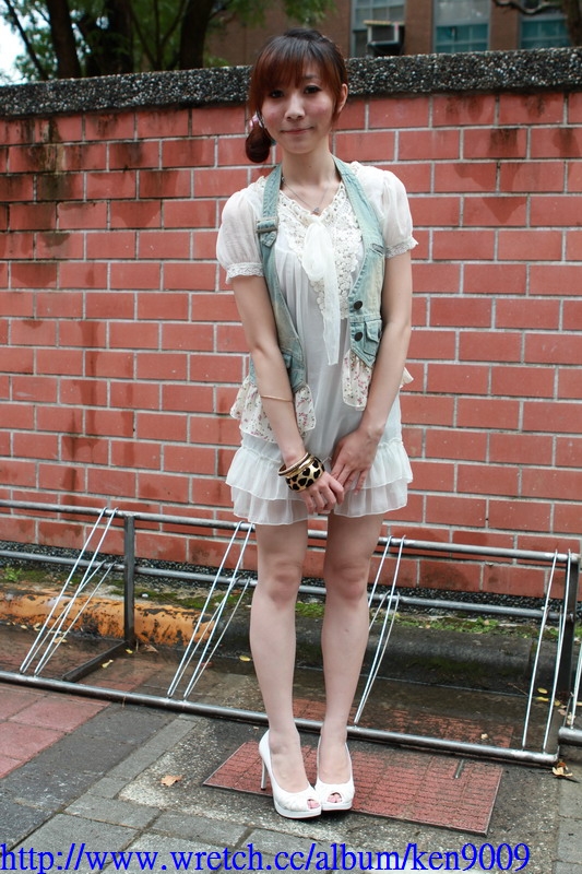 http://i.dcview.tw/gallery/201008/ec14d12e795d173048404e763c2f81fc.jpg