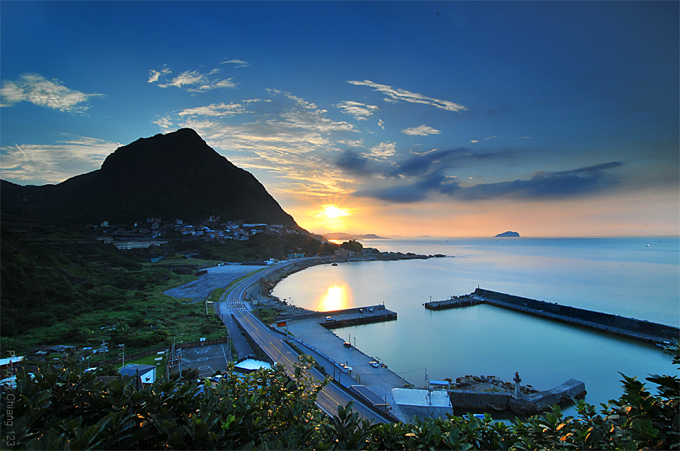 http://i.dcview.tw/gallery/201008/ee816693fa28056f0281e9e4687338d8.jpg