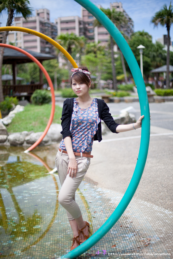 http://i.dcview.tw/gallery/201009/051dabf8698dca0ff7f9f11a233d710e.jpg
