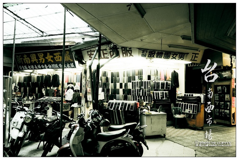 http://i.dcview.tw/gallery/201009/25a6f56075fe6cb5e7bc389c5b3c842e.jpg