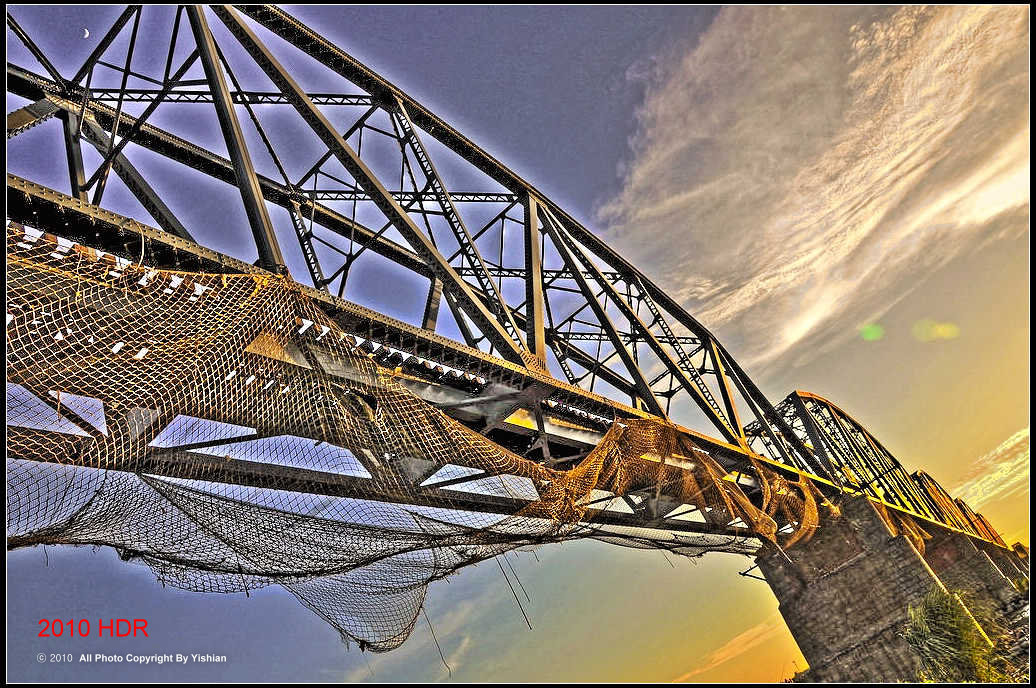 http://i.dcview.tw/gallery/201009/3e164056b314f2a4fae6b85f5c3d3ef8.jpg
