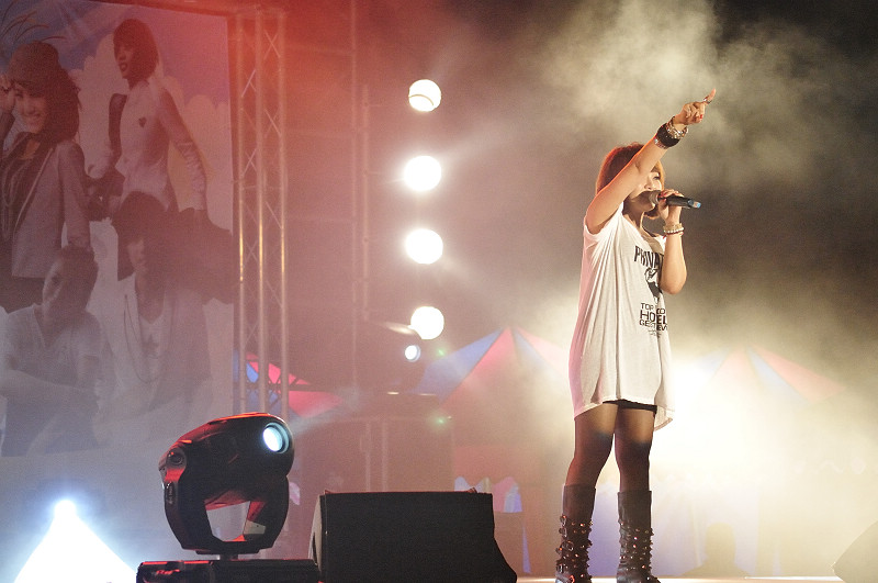 http://i.dcview.tw/gallery/201009/42cbfd989b3f2295d56c9525a2f625ec.jpg