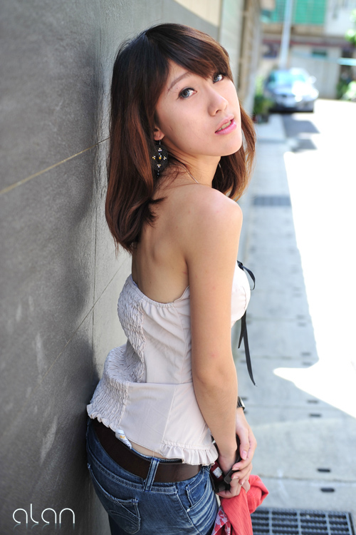 http://i.dcview.tw/gallery/201009/81f77fac95b803a0b1f01b7dddd07772.jpg