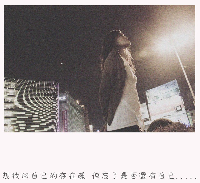 http://i.dcview.tw/gallery/201009/a78f16e1cffcc2399706b2963de0c88f.jpg