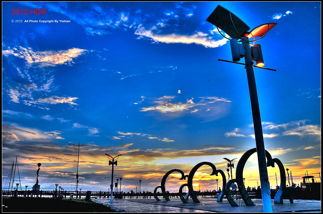 http://i.dcview.tw/gallery/201009/c424d7f4644aca66570802e79e9cbc5c.jpg