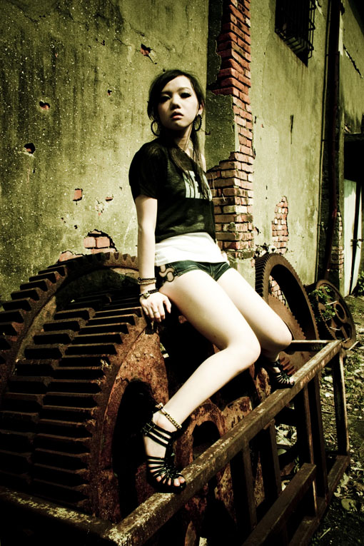 http://i.dcview.tw/gallery/201009/d42feecdaa25e4c1ef67dadc38e0425a.jpg