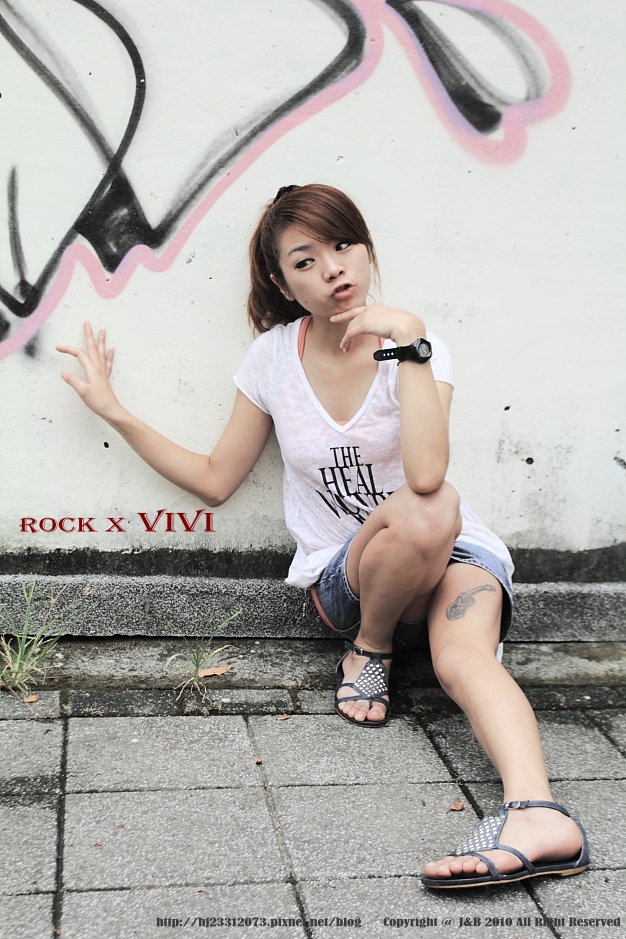 http://i.dcview.tw/gallery/201009/d5c9d06b738e017631429b976a03e5fc.jpg
