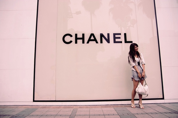 http://i.dcview.tw/gallery/201009/e1d6cde1bf3f3363d87fea0aab006830.jpg