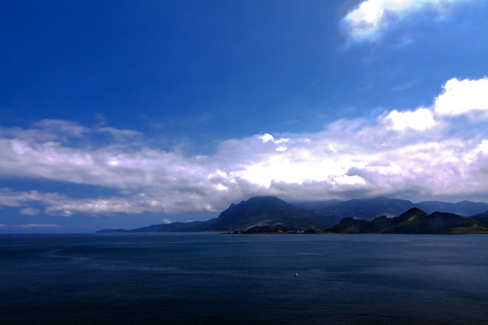 http://i.dcview.tw/gallery/201009/e35425f6ea9ac555aa6648f9e5b1dace.jpg