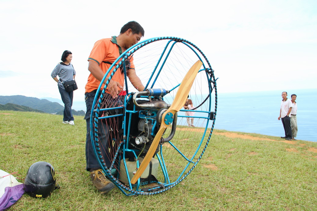 http://i.dcview.tw/gallery/201009/fc1c69fdd5bf2bc1417d05b94e53f989.jpg