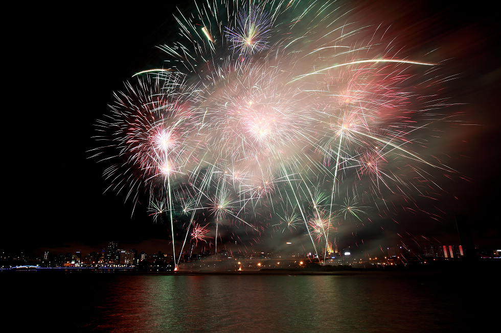 http://i.dcview.tw/gallery/201010/133ad3e94a0493c99fdaade87a292930.jpg