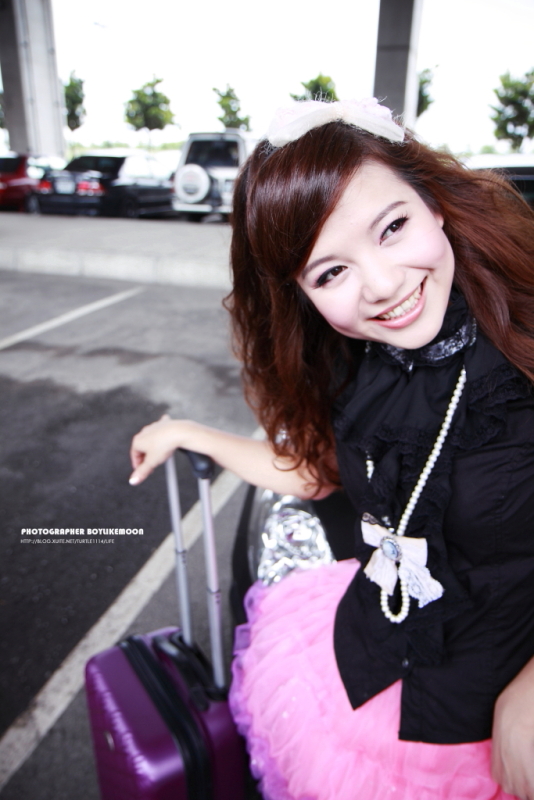 http://i.dcview.tw/gallery/201010/4a8148353d6145b2c11e6d0d777f9234.jpg