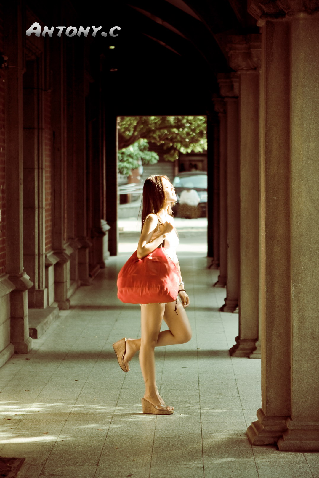 http://i.dcview.tw/gallery/201010/5fdae1987443c1b60169e06df86e2724.jpg