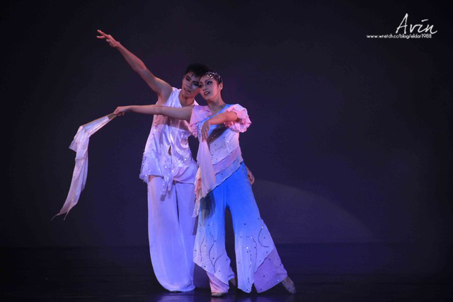 http://i.dcview.tw/gallery/201010/76c36497591d82f608a2a5de77416316.jpg