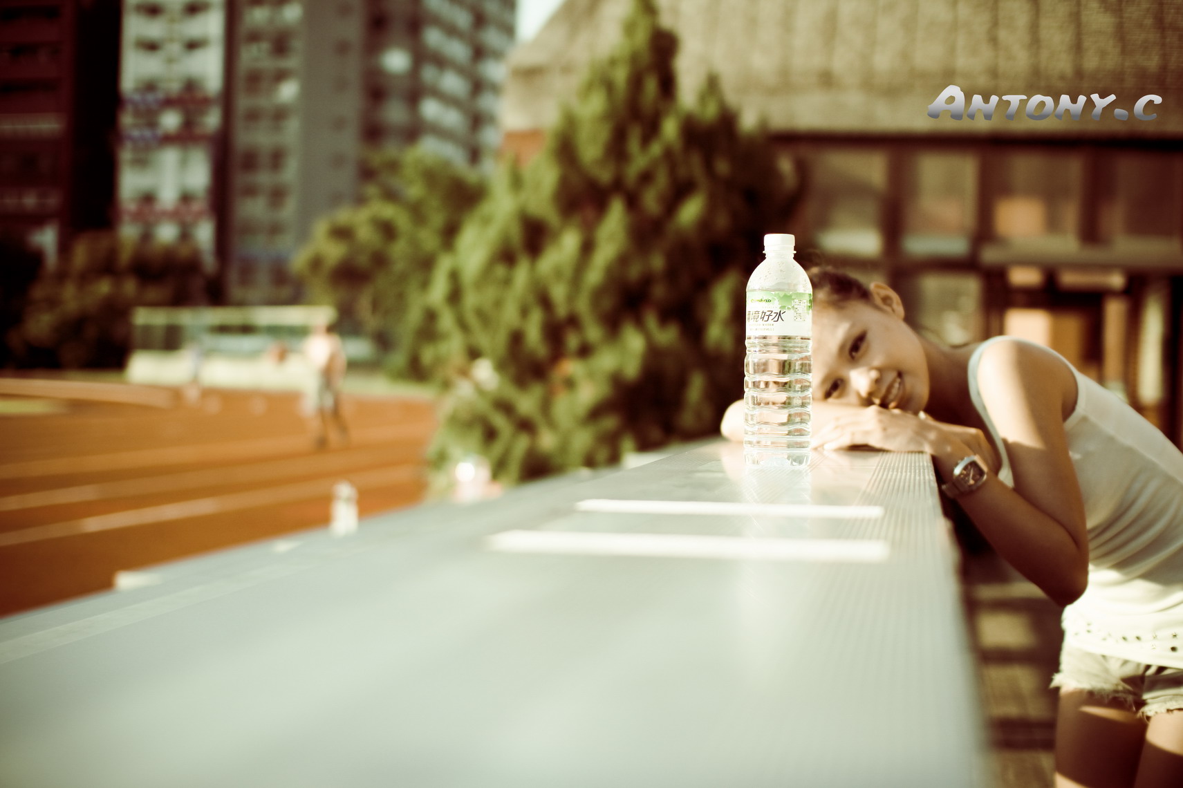 http://i.dcview.tw/gallery/201010/95164223c4067a9f8570f95dbc04fae3.jpg