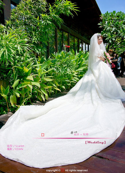 http://i.dcview.tw/gallery/201010/98a141d99ebf6d686101684e50d24200.jpg
