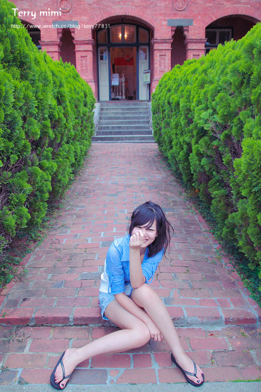 http://i.dcview.tw/gallery/201010/a3125dc29f627cee2cd63c0c08d1452b.jpg