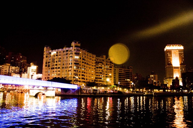 http://i.dcview.tw/gallery/201010/a3da150cb98f5c91c024ed94d93d8e4c.jpg